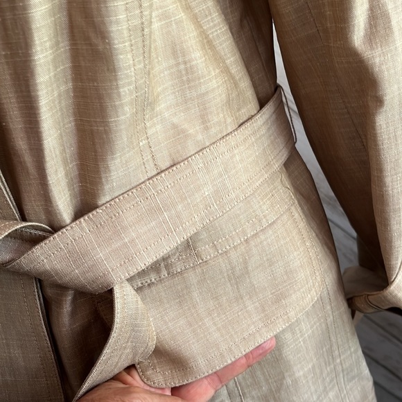 Ellen Tracy, silk/linen/virgin wool blend jacket/blazer with belt, 8 - Picture 4 of 13
